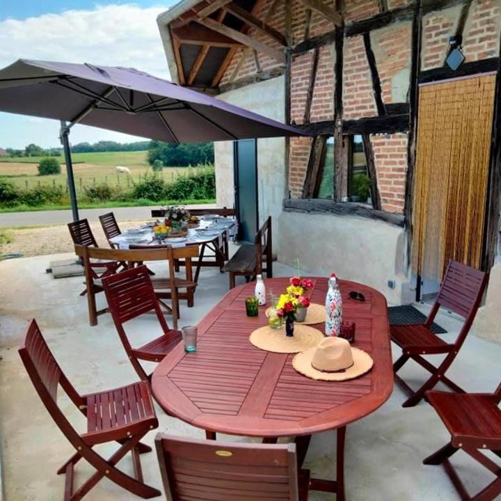 La Grange A Outeaux Bed & Breakfast Montpont-en-Bresse Exterior foto